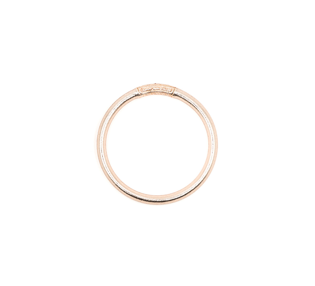 Pulsera Champagne Classic Bangle MANIKĀ vista lateral, resistente al agua y ligera